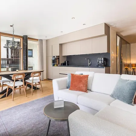 Face D'or Luxury Serviced