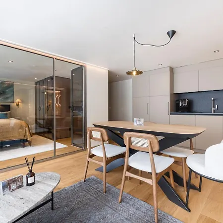 Face D'or Luxury Serviced 5* 采尔马特