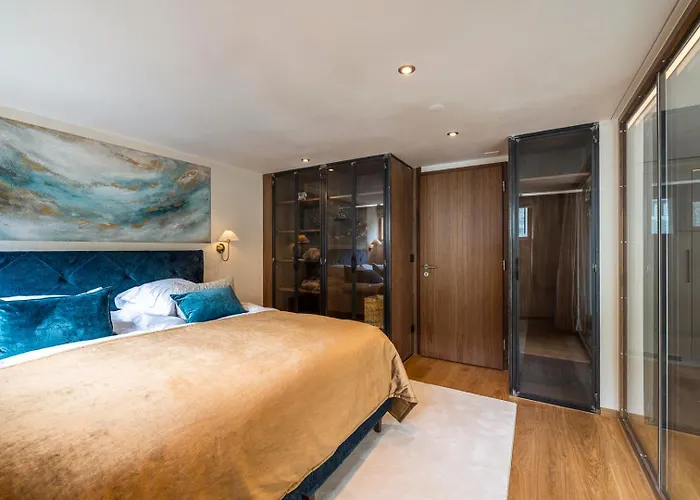 Face D'or Luxury Serviced Aparthotel